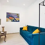 Casa Anselmo Como